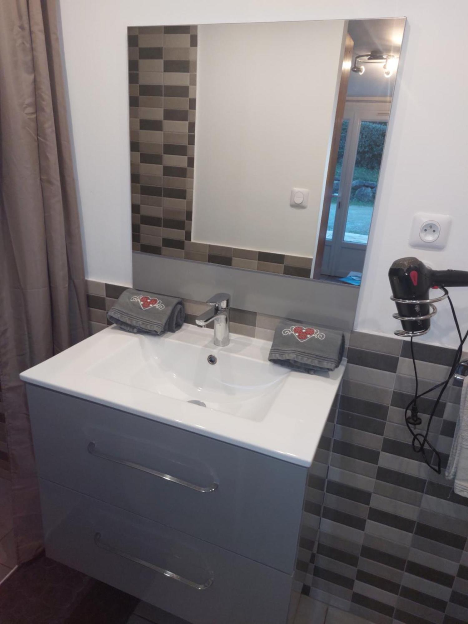 Apartment Pres De La *